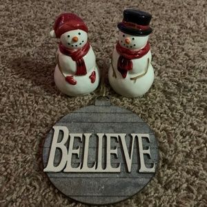 Holiday Salt & Pepper Shake w/ Ornament